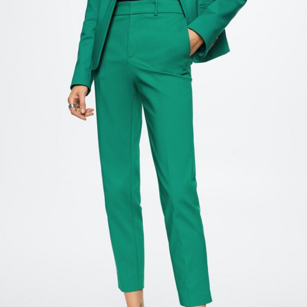 NWT Women's Green Tailored Pants - size 4